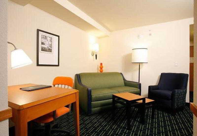 Fairfield By Marriott Inn & Suites Melbourne West/Palm Bay Εξωτερικό φωτογραφία